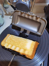 Load image into Gallery viewer, SAKER Double-sided Sandwich Baking Pan