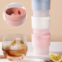 Load image into Gallery viewer, Stackable Circular Ice Hockey Mold